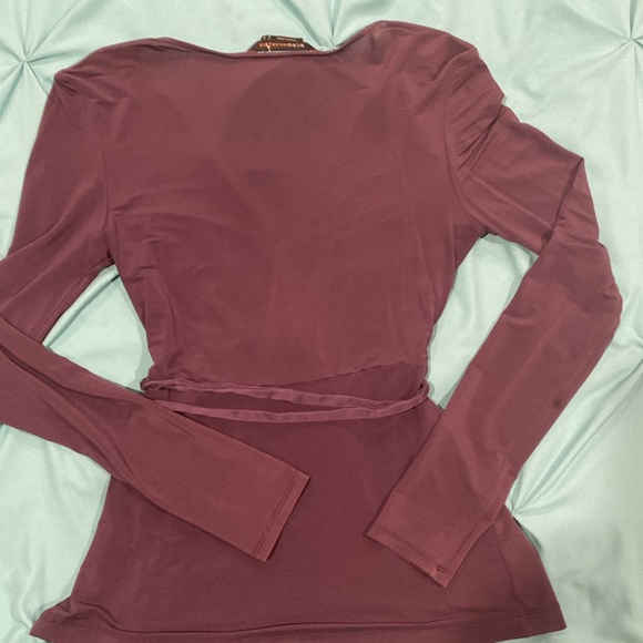 BCBG Max Azria
Small
Excellent Condition - Picture 2 of 2